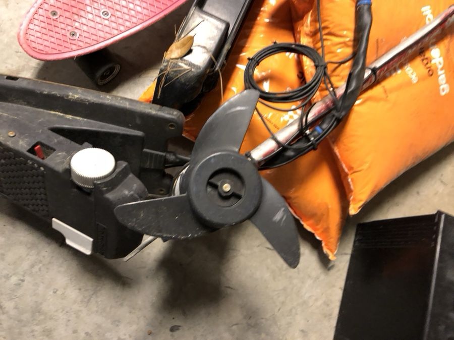 four 743 trolling motor 43 lb thrust for Sale in Charleston, SC OfferUp