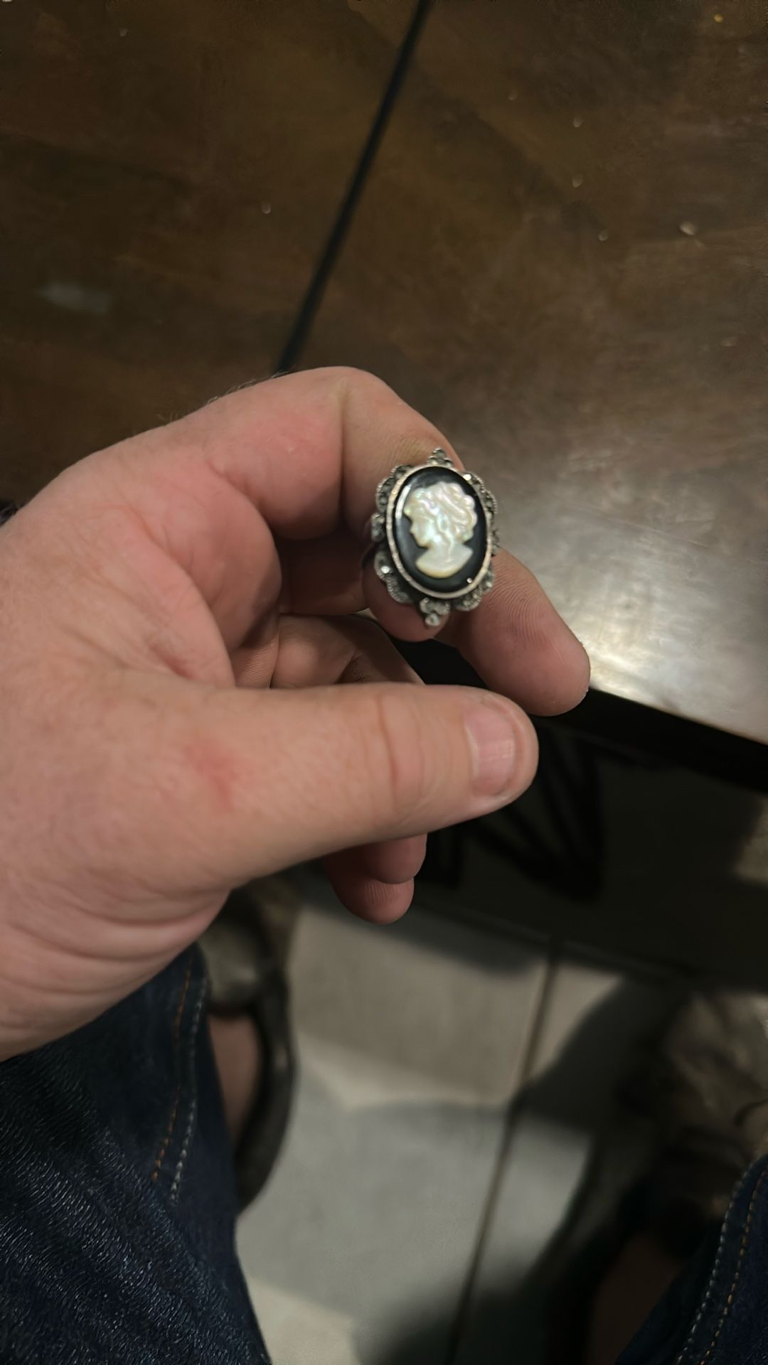 Vintage Cameo Sterling Silver size 6