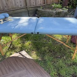 Massage Table 