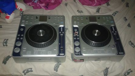 used stanton cd turntables c.304