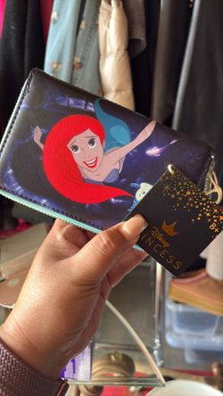 Little Mermaid Ariel wallet Loungefly