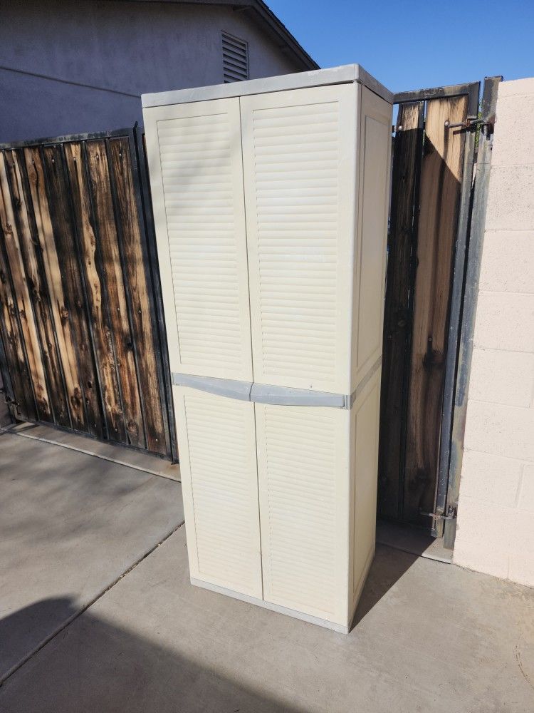 Outdoor Plastic Shed With Shelves