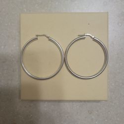 Sterling Silver Earrings.  Weight Is 7.9 Grams 