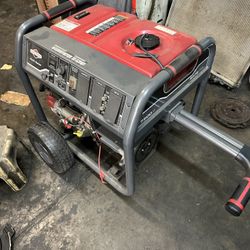 Briggs & Stratton Generator