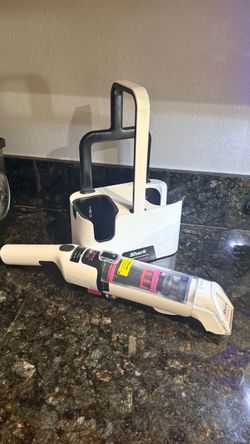 Shark Cordless handheld Vacuum
