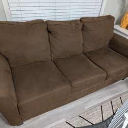 Queen Size Pull Out Couch