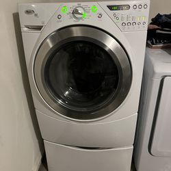 Whirlpool steam duet front loading Washer