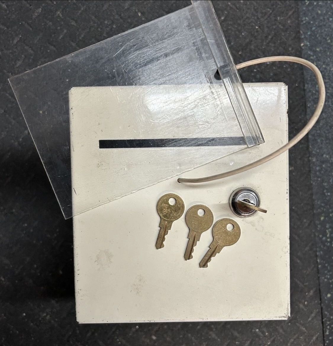 Cash Money Safe Under Table Mount  Drop Safe