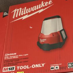 Milwaukee new light M18