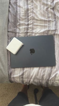 Broken MacBook