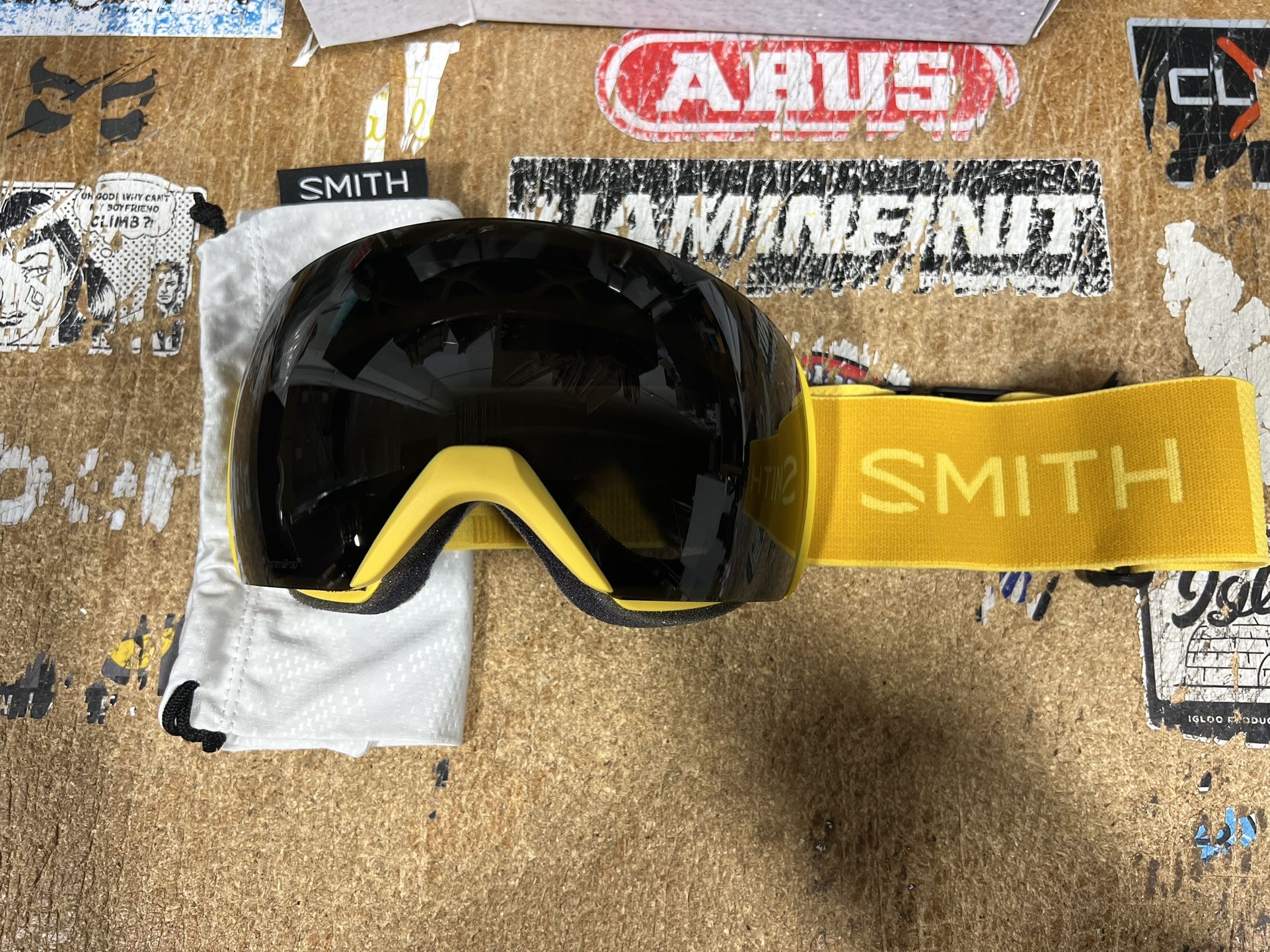 Smith Skyline XL - Winter Goggles - Yellow & Black Frame - Ski Snowboard Snow Jet Ski