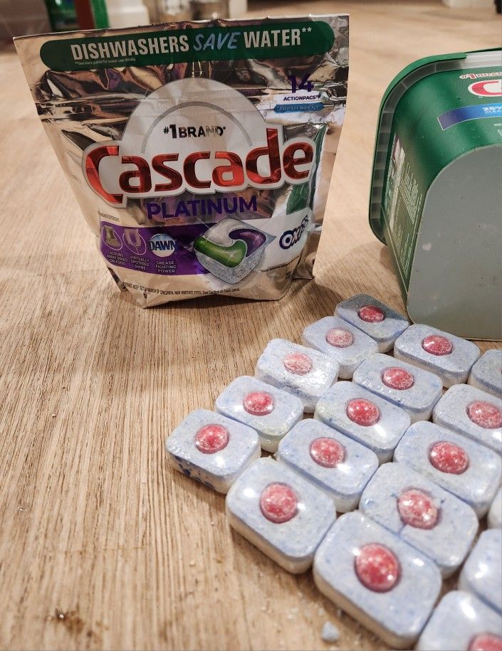 Cascade dishwasher detergent total of 50 mix
1 pkg closed with 14
1 pkg open with 10