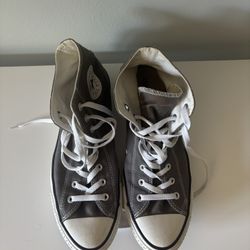 - Converse Men’s Chuck Taylor All Star Leather Size 11 