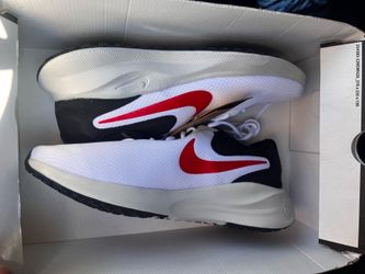 Nike revolution 7  men’s shoes size 11 brand new in  box