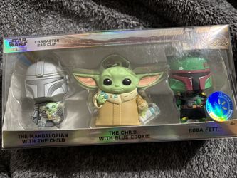 Star Wars Mandalorian with Child, Child with Blue Cookie, Boba Fett Bag Clip Set Walmart Exclusive 