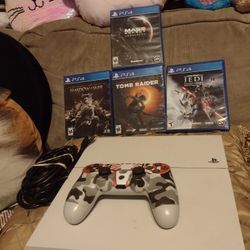 PS4!  JUEGOS UN CONTROL