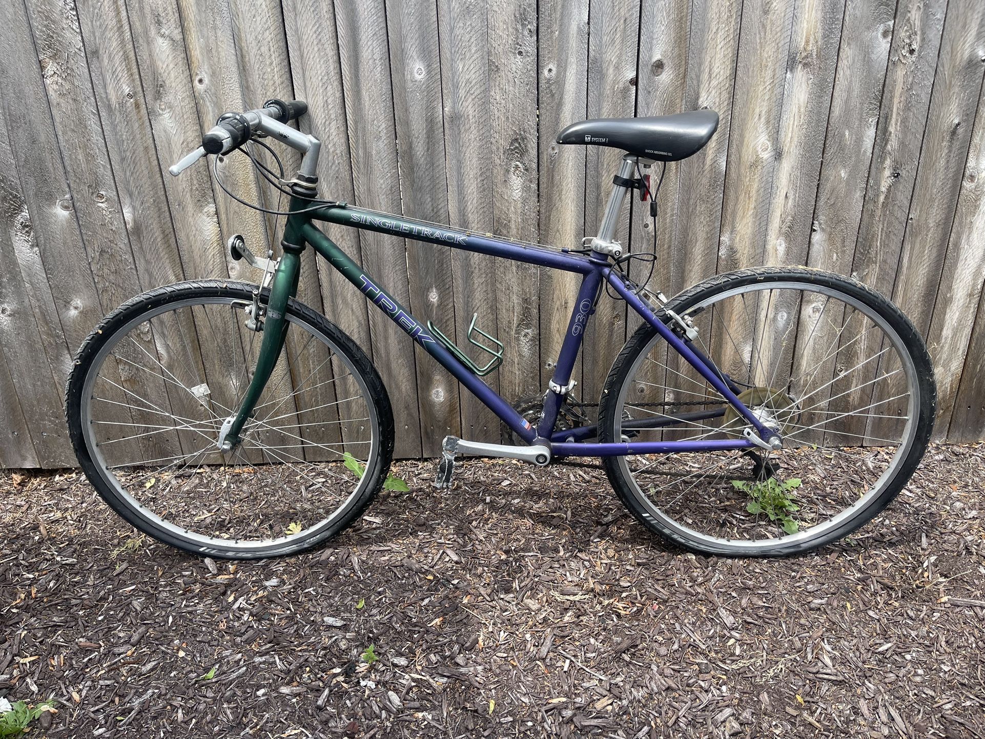 Women’s Trek Bike
