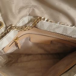 Michael Kors purse, slightly used