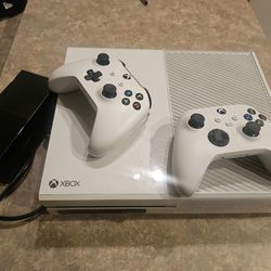 Xbox With Over 50 Games