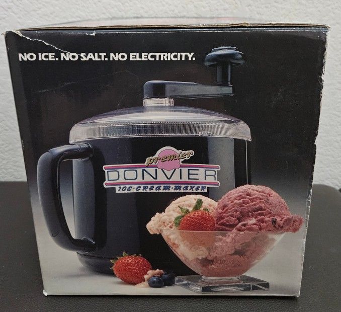 Brand New Vintage Donvier 1 Quart Ice Cream Machine Maker