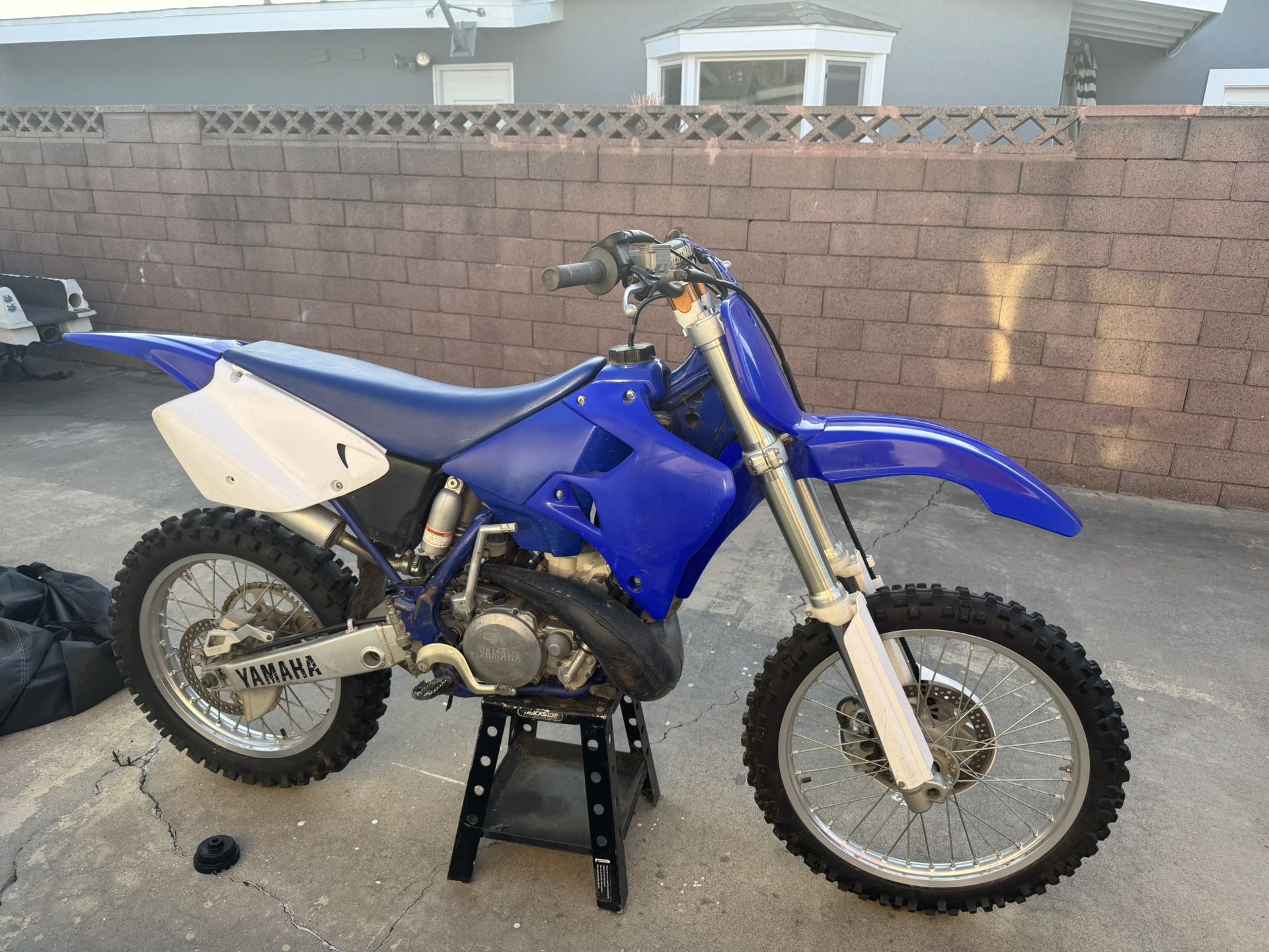 Yz250