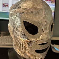 El Hijo Del Santo Dragón Scale Pro Grade 