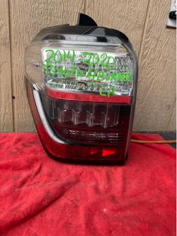 2014 2015 2016 2017 2018 2019 2020 TOYOTA 4RUNNER LEFT SIDE TAIL LIGHT OEM USED