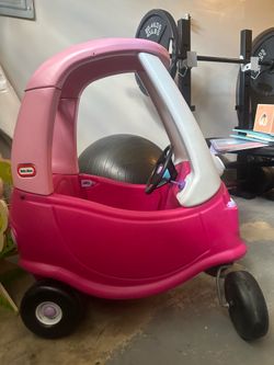 Pink cozy coupe