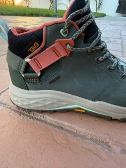 Teva Grandview GTX Gore-Tex Hiking Boots Women Size 8 Thyme Green Vibram 1106832