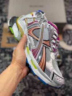 b.alenciaga runner