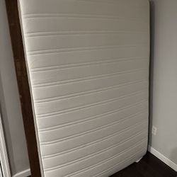 Full mattress 