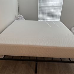 Wayfair Firm Almost New King Size Bed