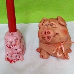 Vntg Papel 3 Little Pigs Candle Holder & Happy Pig Figure