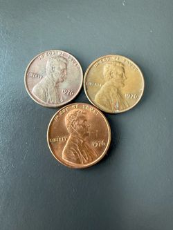 3 of the 1976 Lincoln pennies