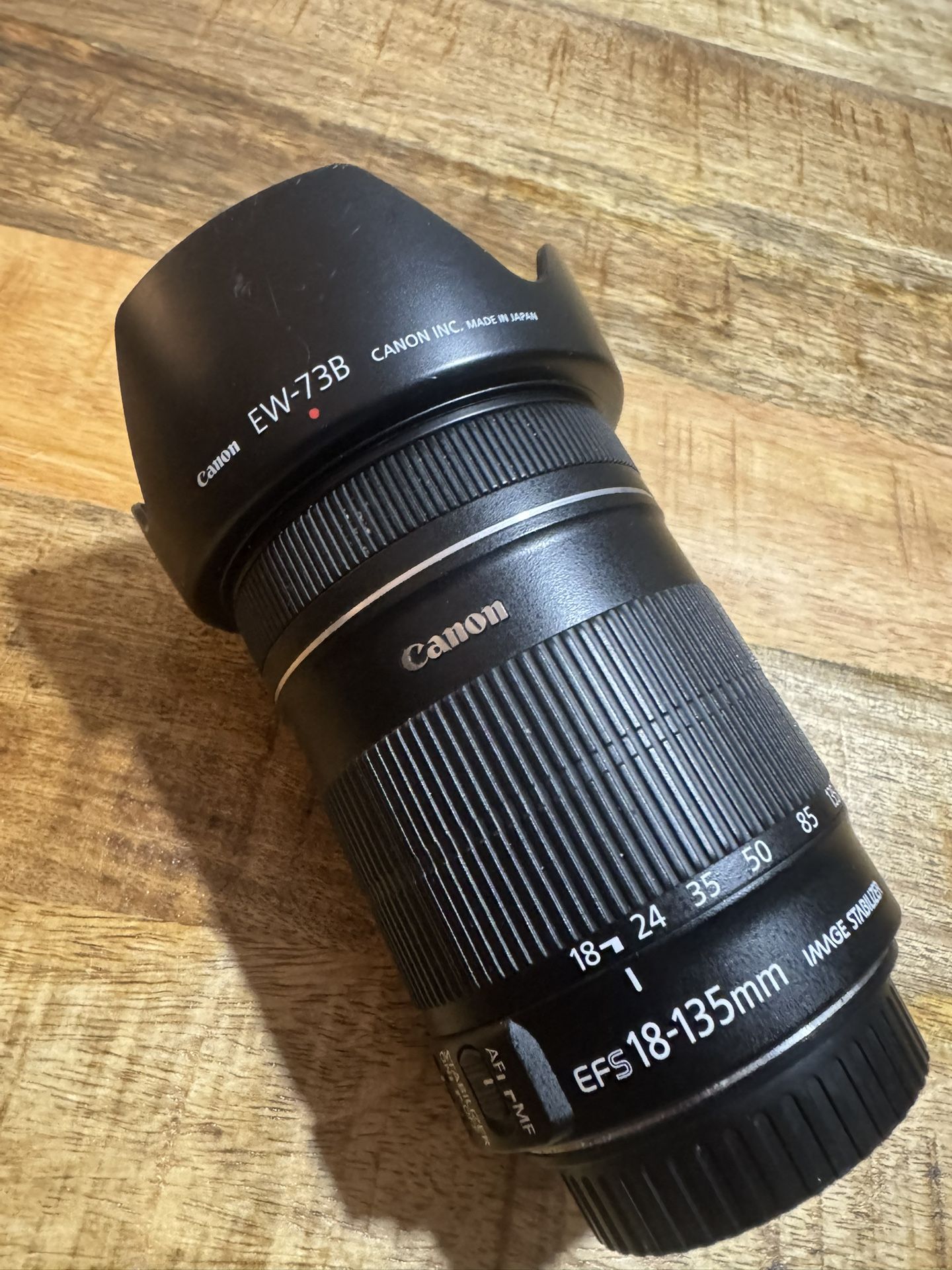 EFS 18-135,3.5F-5.6F Canon Lens