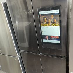 Smart Hub Fridge 