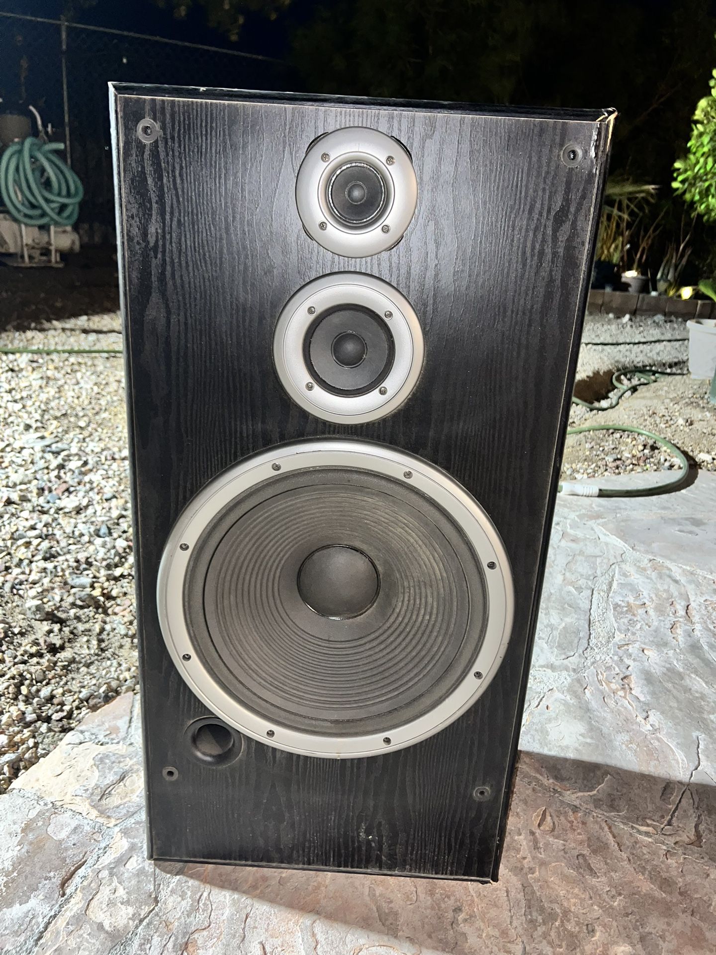 JVC Floor Speakers model SP-7900BK for Sale in Desert Hot Springs