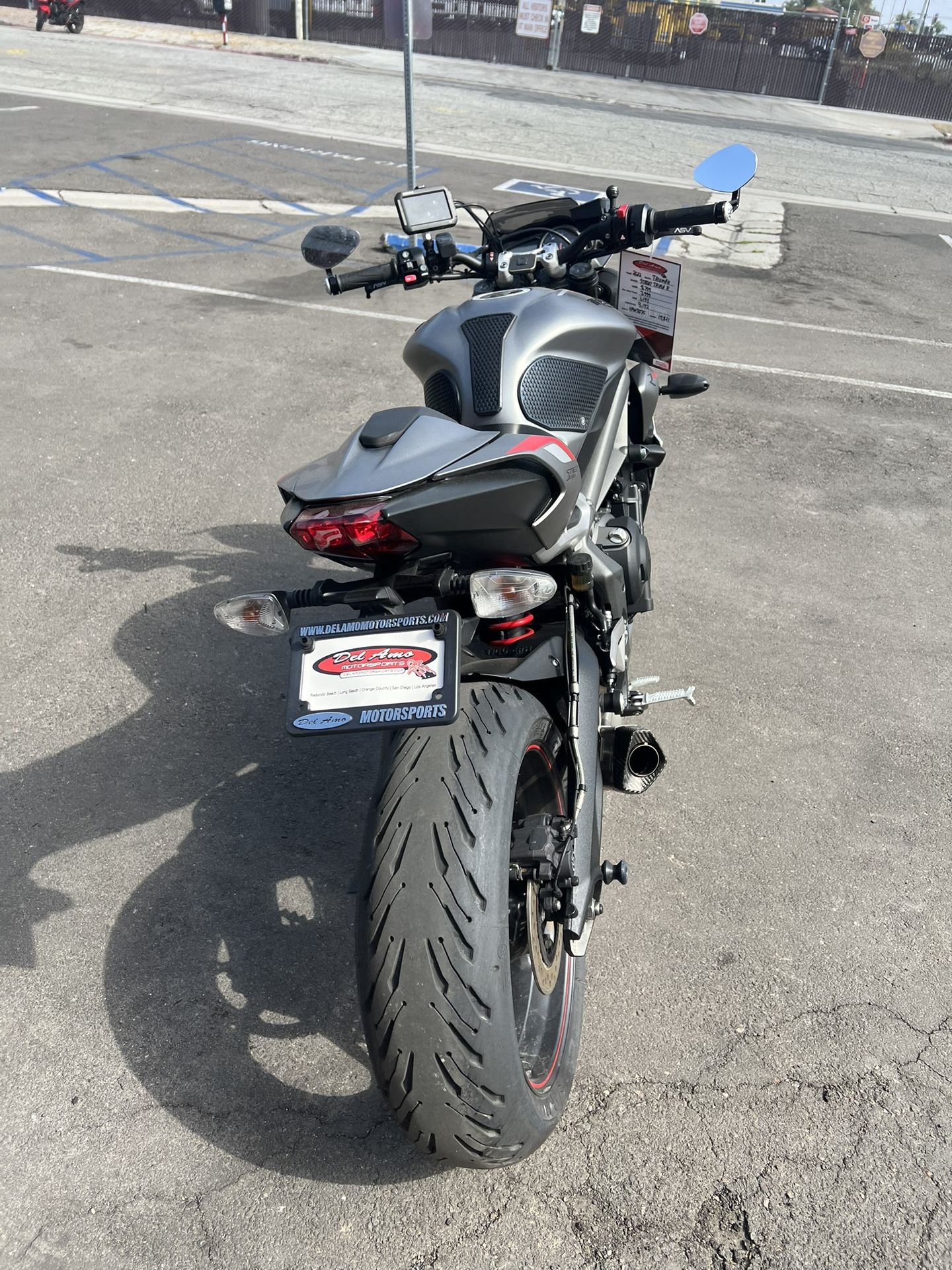 2022 Triumph Street Triple R