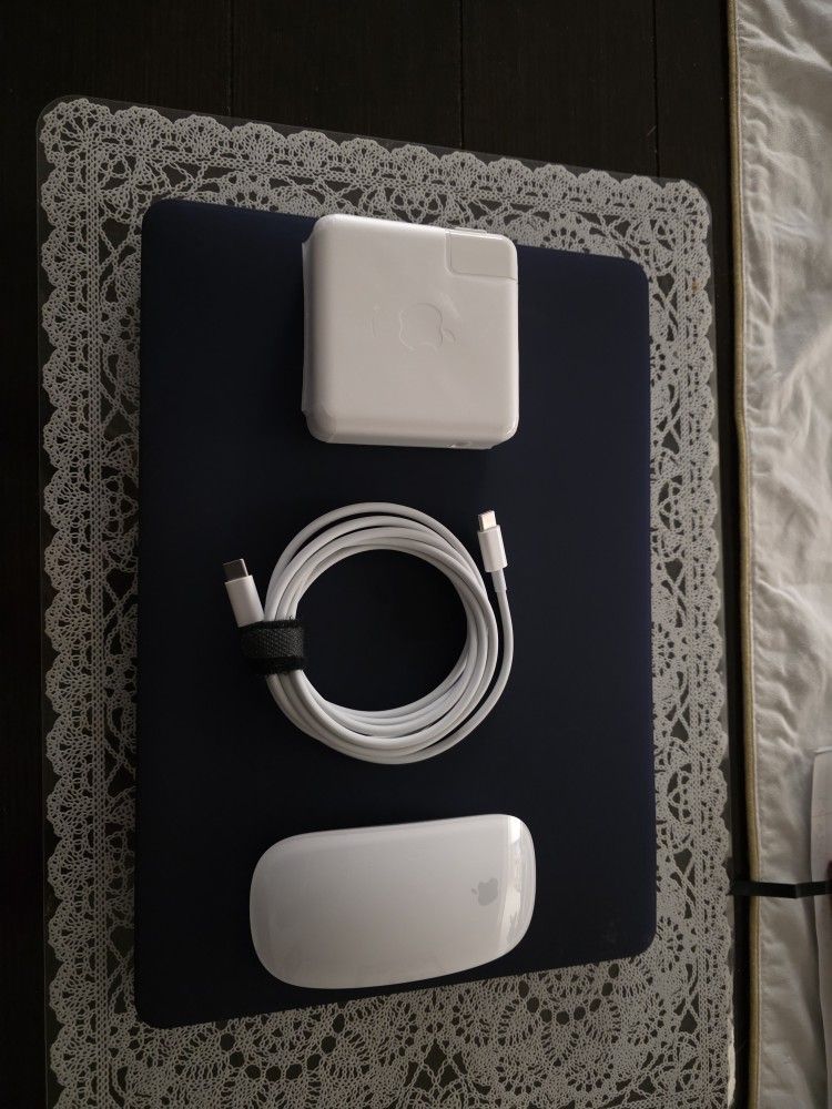 13 Inch MacBook Pro M1 512gb