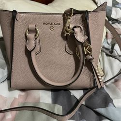 Micheal Kors Crossbody Bag 