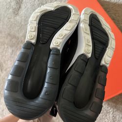 Air Max 270 Size 8 Women 
