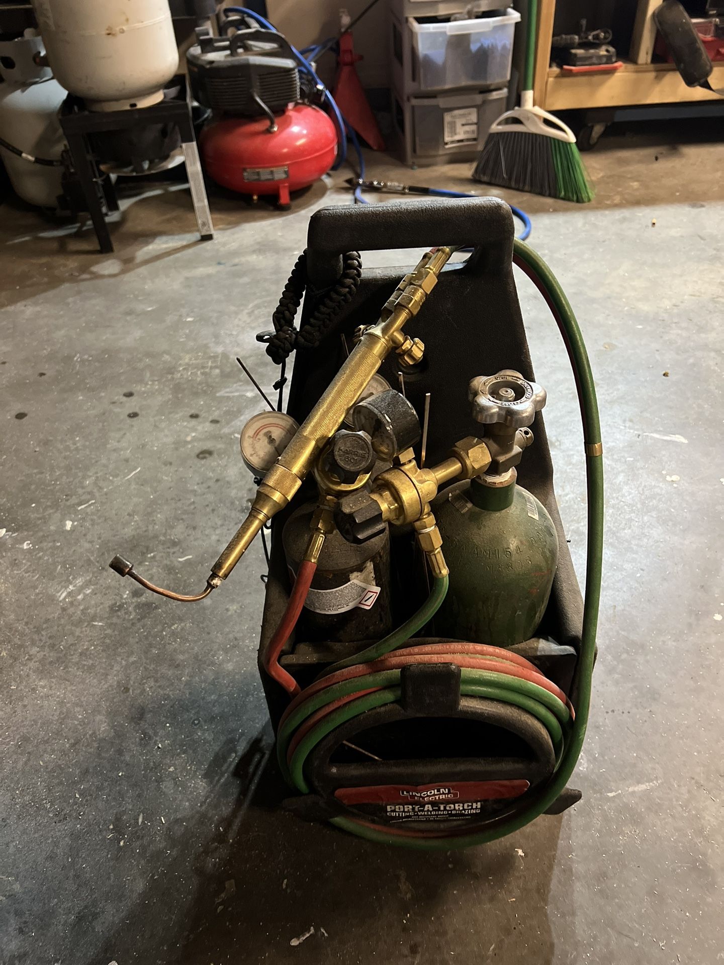 Lincoln Oxyacetylene Portable Torch Set for Sale in Las Cruces, NM