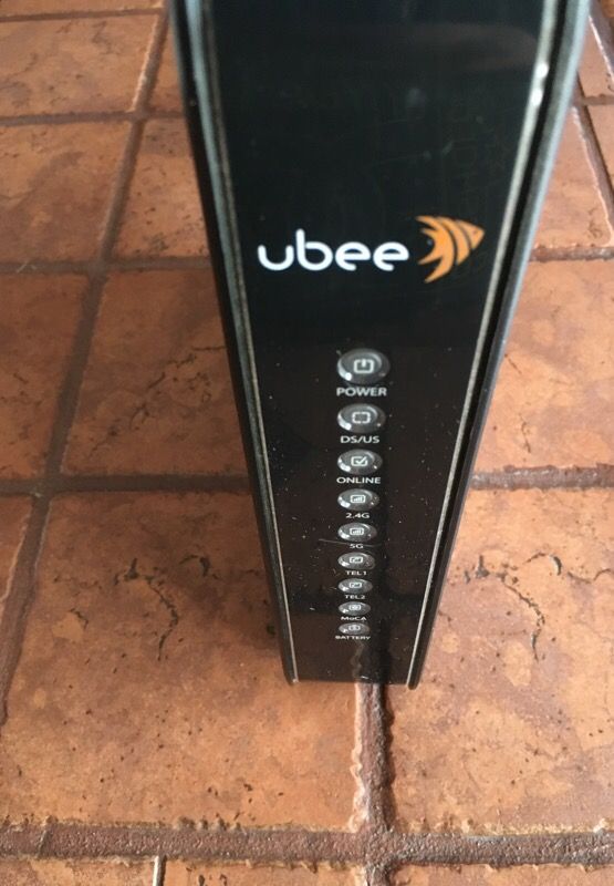 Ubee DVW32CB Advanced Wireless Voice Gateway