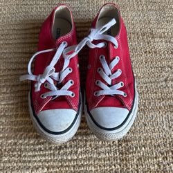 Converse Kids Size 1