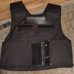 Used Large Level3A Bulletproof Vest With Soft Armor Plates Blck