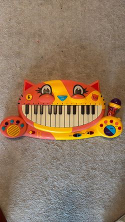 B. Toys Meowsic Cat Keyboard with Microphone