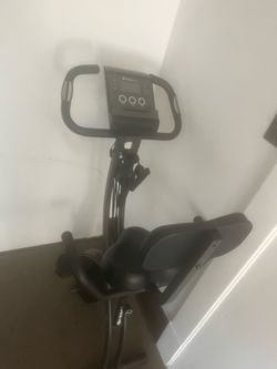 Workout bike barely used
