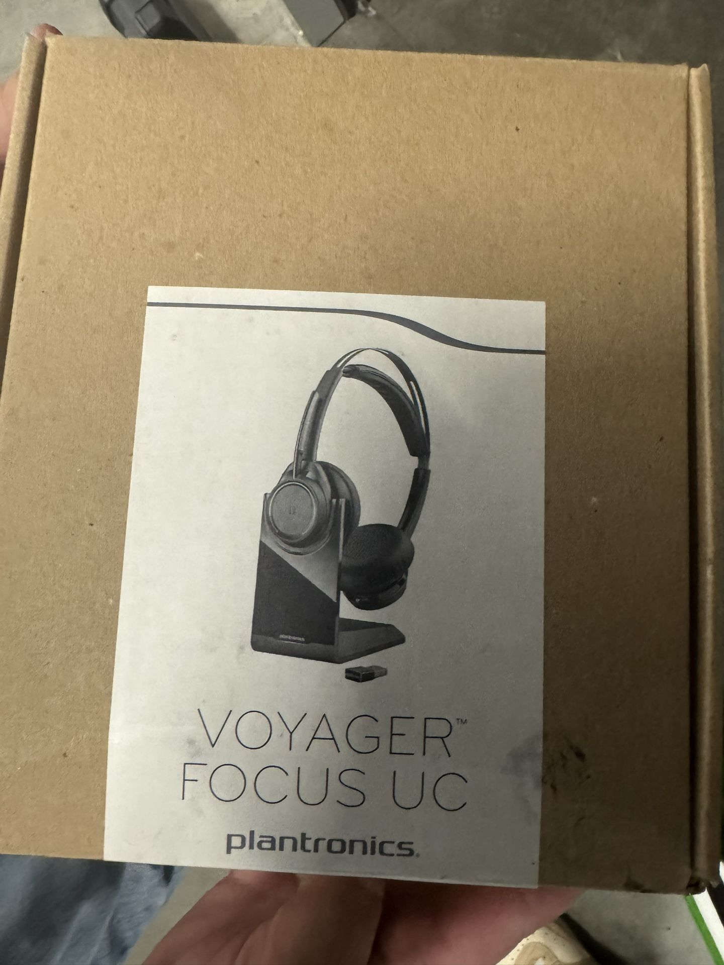 Plantronics - Voyager Focus UC