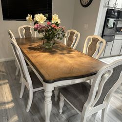 Solid Wood Dining Table Set with 6 Chairs + 2 Extension Leaves (Expandable) 