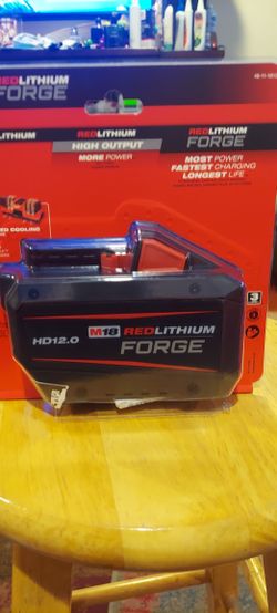 Milwaukee  Battery  12ah Brand New 